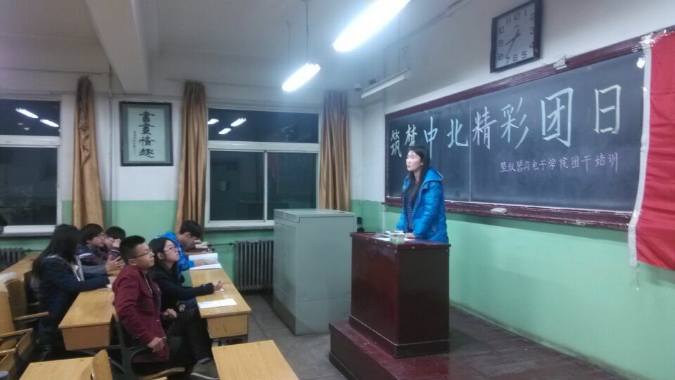 7F4C618736A8FD71ED007BD55C8F2408.jpg 威尼斯人